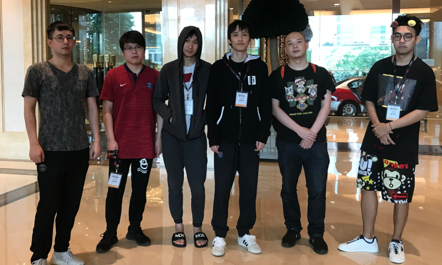 里程碑： Top Esports 取得 LPL 9000击杀成就