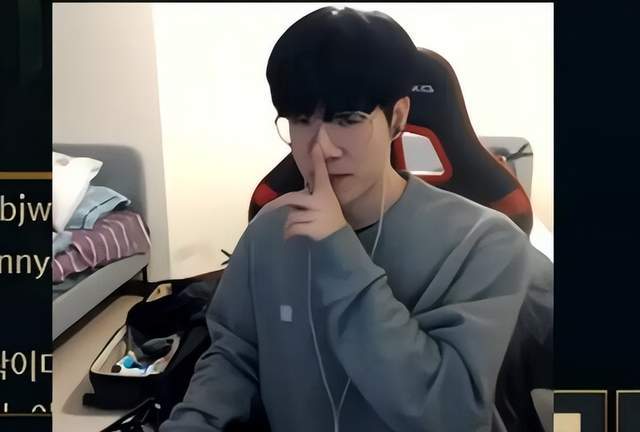 Xiaolaohu ：整个常规赛 感觉今年打得比以往要好非常多